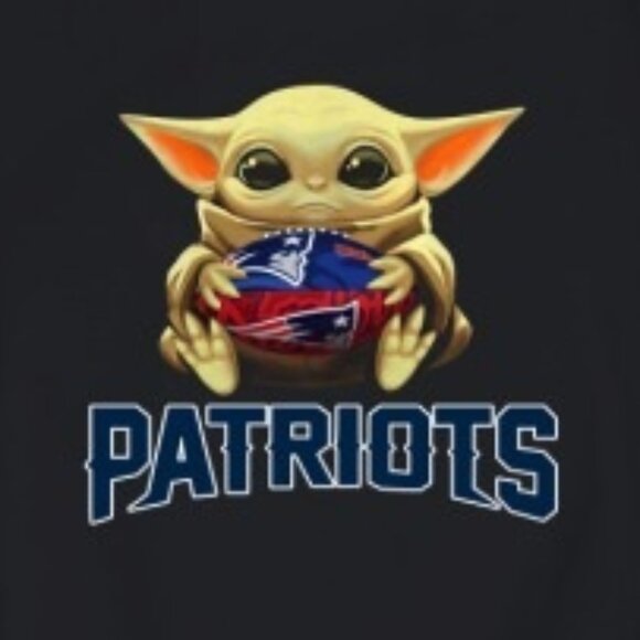 New England Patriots Baby Yoda Star Wars NFL Football Christmas Sweatshirt 91 - Picture 2 of 5